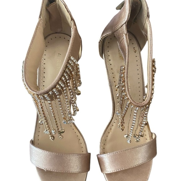 Adrienne Vitadini rose gold rhinestone fringe high heels - Picture 15 of 15